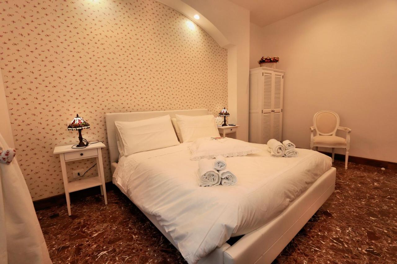 Casa Nina Deluxe Bed & Breakfast Salerno Eksteriør bilde