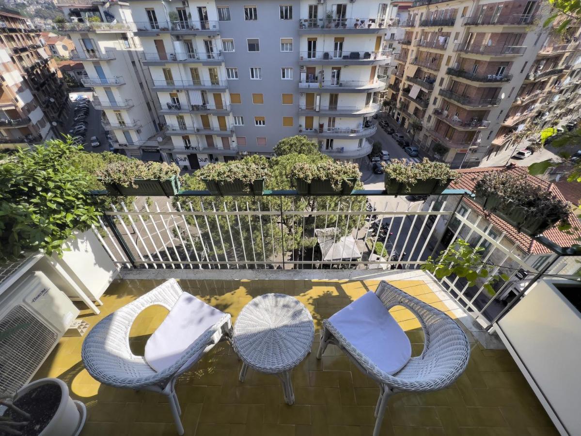Casa Nina Deluxe Bed & Breakfast Salerno Eksteriør bilde