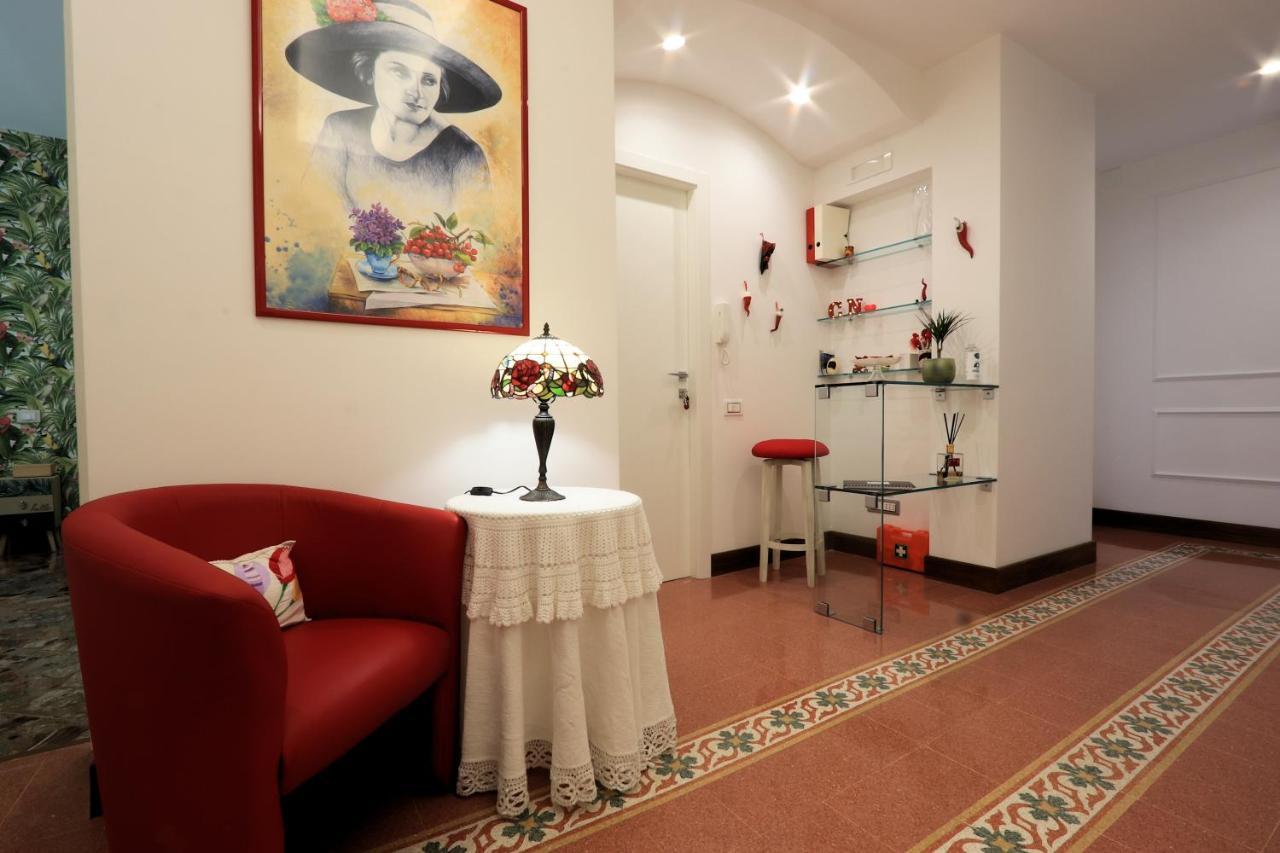 Casa Nina Deluxe Bed & Breakfast Salerno Eksteriør bilde