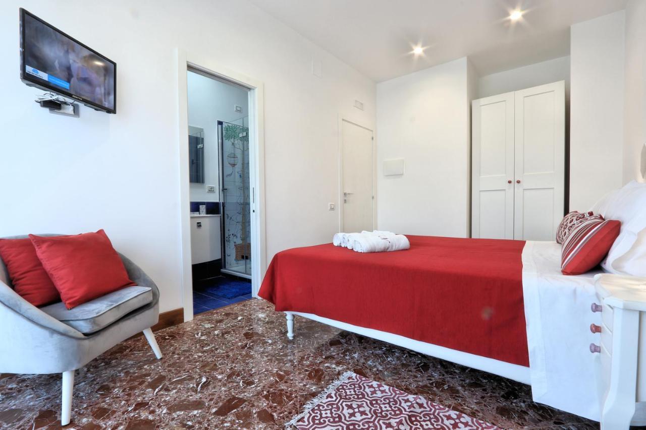 Casa Nina Deluxe Bed & Breakfast Salerno Eksteriør bilde